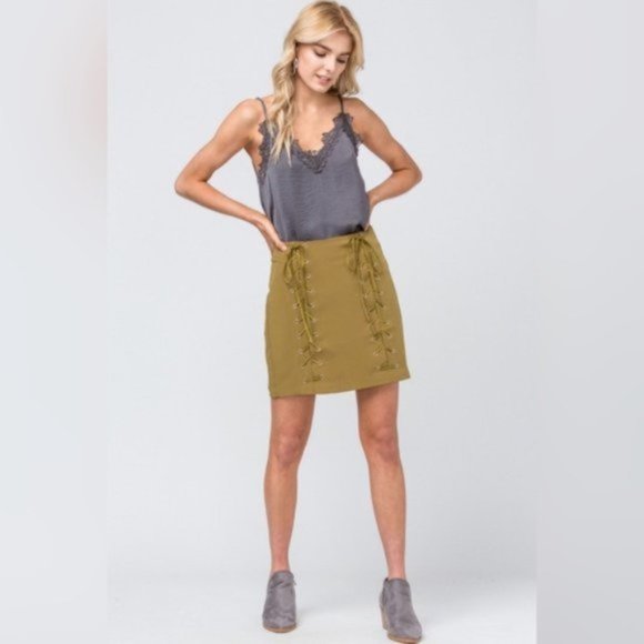 Entro Robin High Waist Lace Up Mini Skirt Olive Green Lined New Night Out Small - Picture 4 of 15